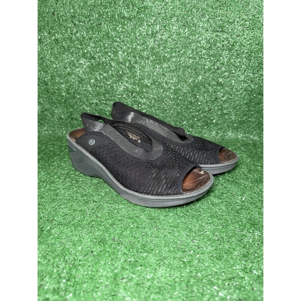 BZees Sandals Womens 7.5M Dream Black Strappy Peep Toe Slingback‎ Wedge Slip On - Picture 2 of 9